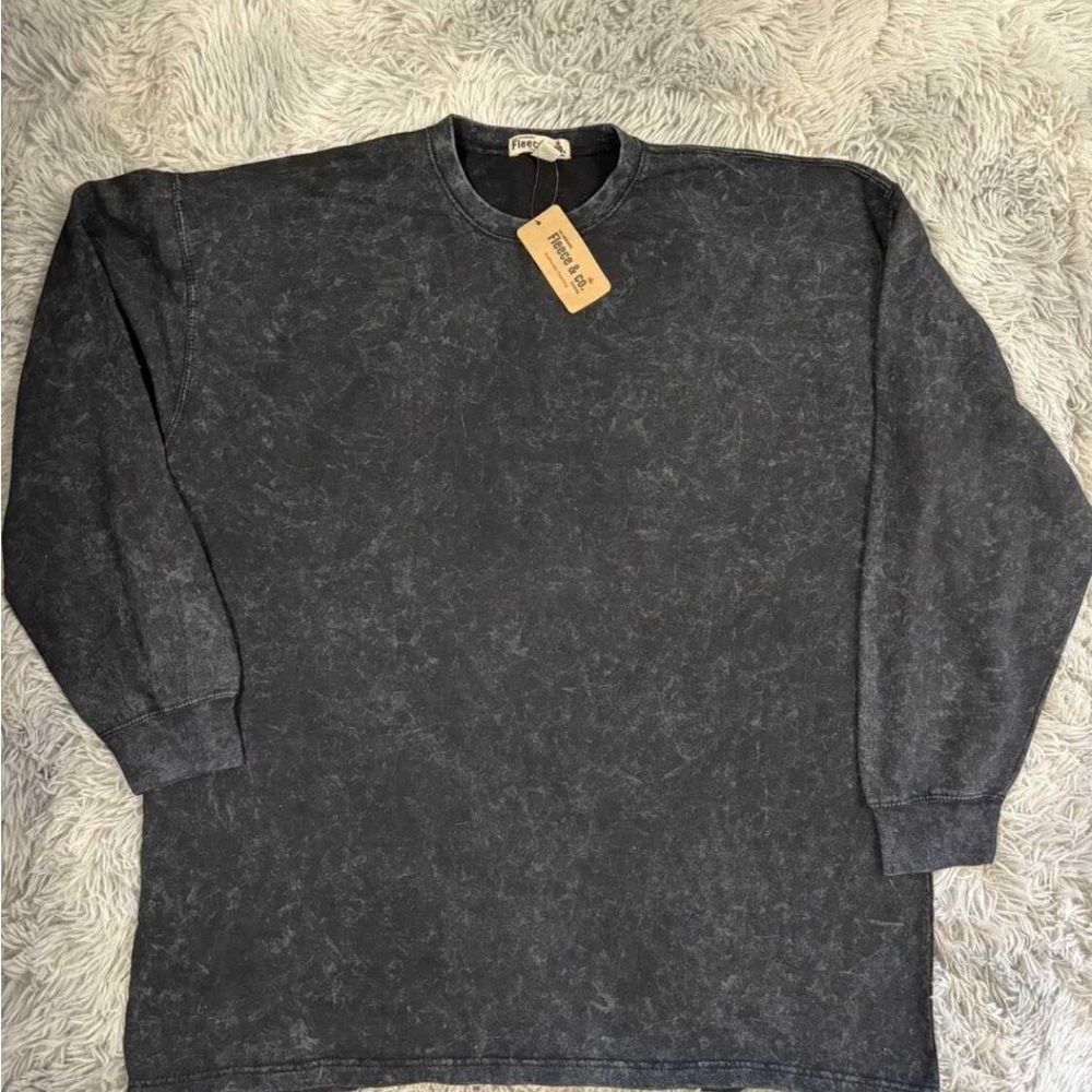 NWT Men's Dark Blue  Acid Wash Sweatshirt